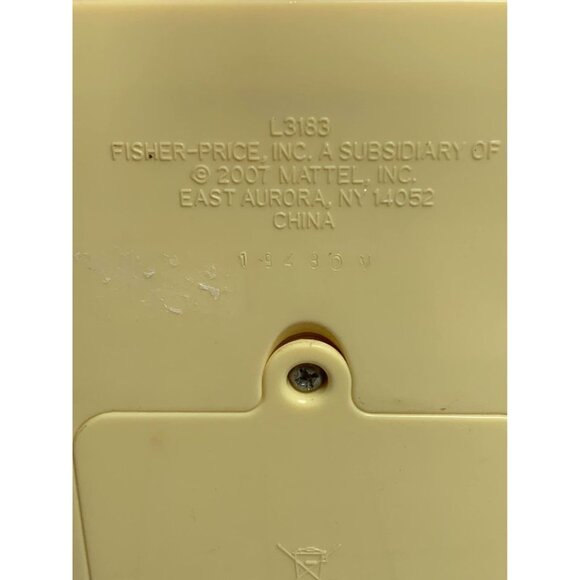 Fisher Price Loving Family 2007 Musical Baby Changing Table - Picture 8 of 9